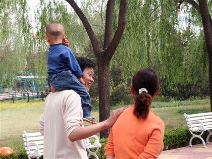 獨生子女烙印伴隨終生  中國一胎化政策城鄉有別