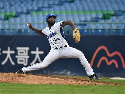 洋投索沙再回中職 新球季改效力樂天桃猿