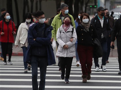 大陸冷氣團影響 新北富貴角凌晨10.7度、北部晚間探11度