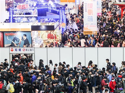 台北國際動漫節首日買氣旺  8.2萬人入場