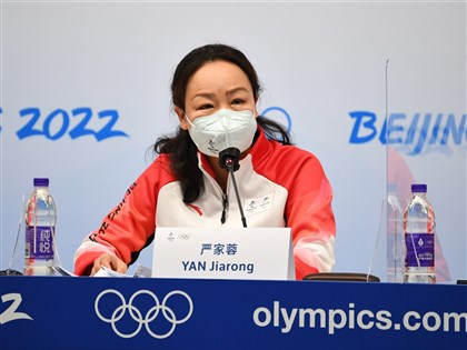 北京冬奧記者會首談台灣新疆  遭質疑體育政治化