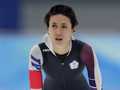 政院促調查處分不當言行 黃郁婷關閉臉書