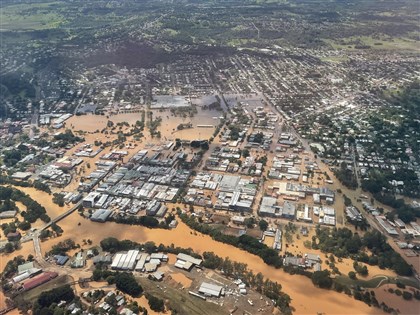 暴雨洪災撲向雪梨 當局下令數十萬居民撤離[影]