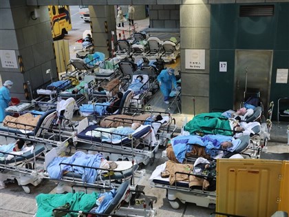 港大推算：香港已358萬人染疫 占近半人口