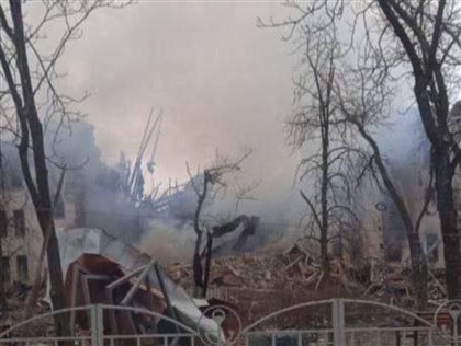 馬立波劇院毀於俄軍空襲 內有千人避難當局估傷亡慘重