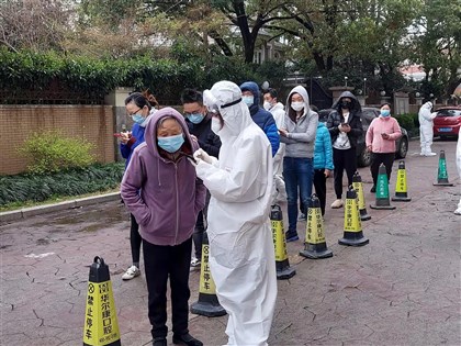 上海本土病例758例創新高 部分封閉區買菜難