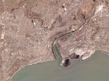 衛星影像曝慘況 烏克蘭重鎮馬立波市中心街區全毀