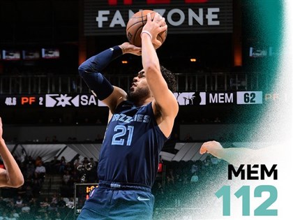 NBA馬刺錯失絕殺機會不敵灰熊 湖人重返西區第10[影]