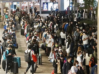 電力中斷影響高鐵逾11萬人 將向東南水泥求償