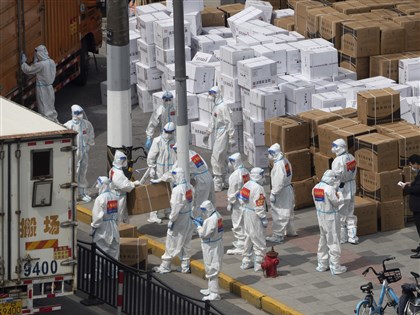 中國單日增逾2.7萬例續測峰值 廣州民眾11日起非必要不得離城