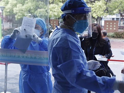 上海疫情未趨緩  浦東實施硬隔離