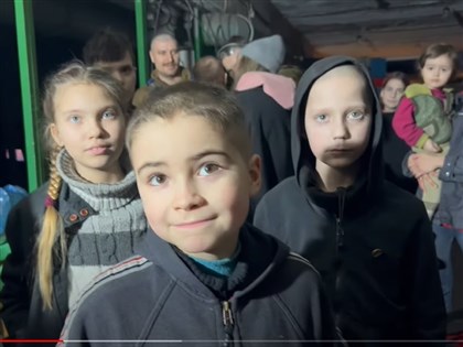 馬立波平民躲地底2個月食物快耗盡 孩子嘆：我想看到太陽[影]