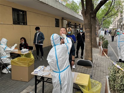 防疫從嚴 北京11個區26日起全員核酸檢測