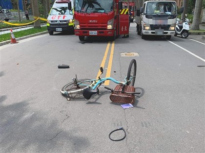 台大博士生校內被車撞 校方初判無關超速