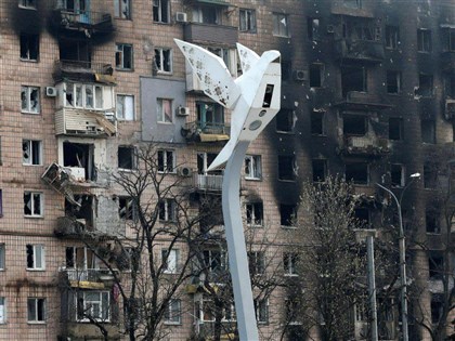 馬立波地下室挖出200具屍體 屍身腐敗屍臭瀰漫