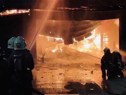 新竹市輪胎行二兒子涉縱火釀8死 4大人疑為救小孩衝上樓同葬火海