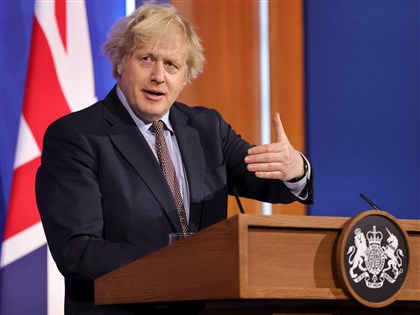 英國2大臣辭職抗議政府醜聞 強生再陷首相寶座保衛戰