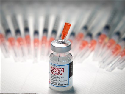 莫德納研發2款候選疫苗 對抗Omicron亞種變異株