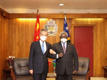 索羅門群島民主遇試煉 親中總理提修憲欲延後大選