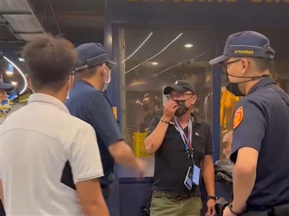 看中職喊打假球還對工作人員比中指 男子遭起訴