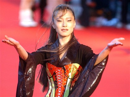 日本女歌手中森明菜成立新事務所 宣告復出