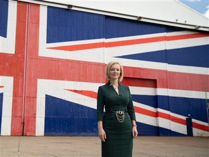 特拉斯贏得保守黨黨魁選舉 47歲成為英國第3位女性首相