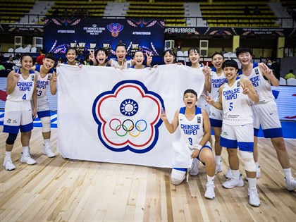 U18台灣女籃克服17分落後 20年來首勝中國[影]
