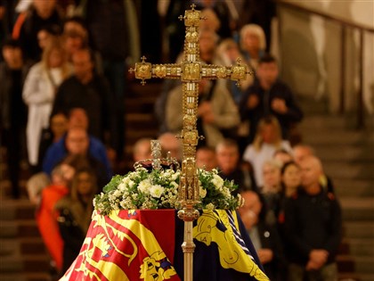 BBC：中國代表團遭禁止瞻仰英國女王靈柩