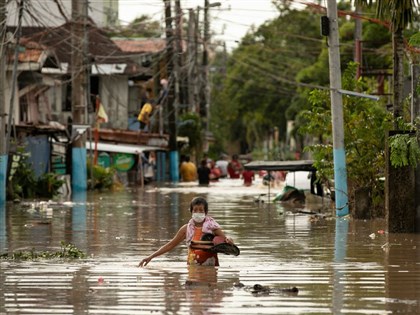 颱風諾盧釀菲律賓8死 越南嚴陣以待呼籲居民撤離