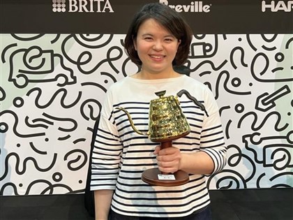 咖啡師徐詩媛代表台灣參賽 獲世界沖煮大賽冠軍