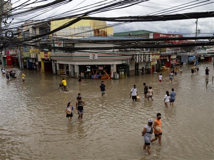 颱風奈格侵菲律賓農損逾7億 輕颱榕樹又將襲菲