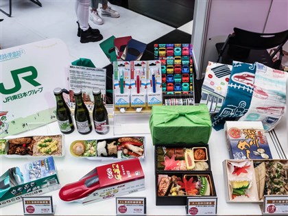 鐵路便當節11日登場 飄香20年八角木質餐盒將停售