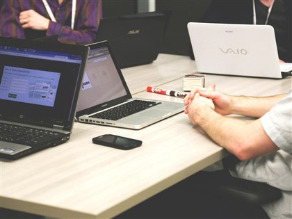 工會法修正三讀 雇主打壓最高可罰50萬並公布姓名 