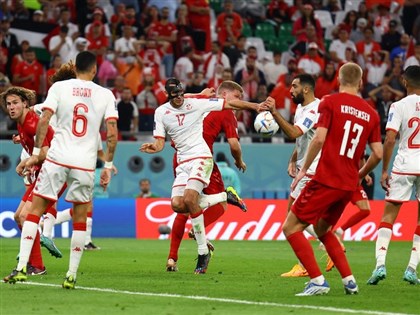 突尼西亞世足賽與丹麥握手言和 球評：不容易