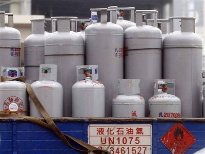 中油：配合稳定物价 12月桶装瓦斯冻涨