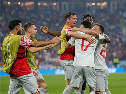 瑞士3比2氣走塞爾維亞 世足G組第2晉級16強