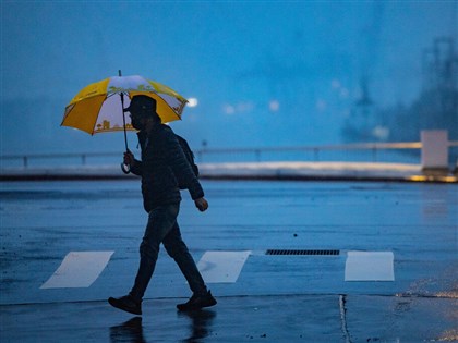 28日起水氣增大台北有雨 北部東半部難見新年曙光