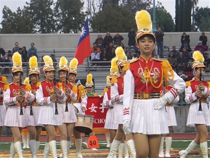 北一女美國遊行首演驚豔全場 學生看到國旗差點哭出來