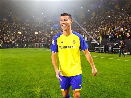 C羅新東家記者會惹尷尬 誤將沙烏地阿拉伯講成南非[影]