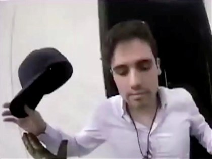 墨西哥逮捕毒梟之子10官兵19嫌犯亡 民航機捲入槍戰[影]