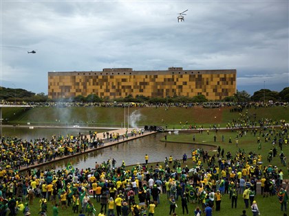 波索納洛支持者闖巴西國會 暴亂大事記一次看