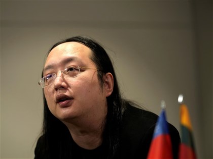 唐凤接受路透社专访 称台湾准备助乌克兰数位重建