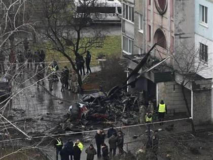 烏克蘭直升機墜毀 目擊者憶托兒所遭波及驚恐瞬間