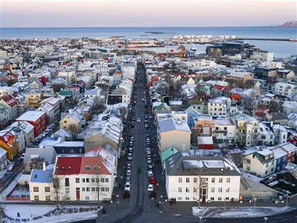 冰岛带头实验周休3日 欧洲国家掀工时革命风潮