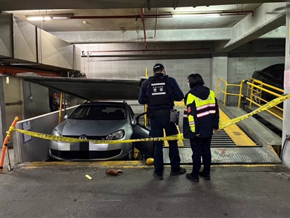 證交所前副總經理黃乃寬遭機械車位夾住身亡