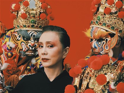 孫翠鳳跑龍套愛上登台 流血流汗堅持唱歌仔戲