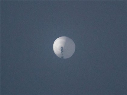 中国侦察气球入美国上空 飞过多处敏感地点、具备哪些功能一次看