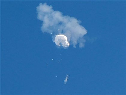 影片／美战机击落中国间谍气球 碎片将送至FBI分析