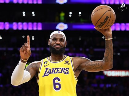 詹姆斯登基成NBA得分王 再拚寫4萬分障礙