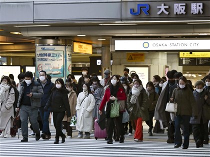 日本口罩令3/13起鬆綁 民眾可自行判斷室內外佩戴時機